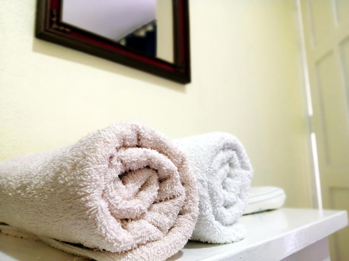 Estelí Hostal Mariella מראה חיצוני תמונה